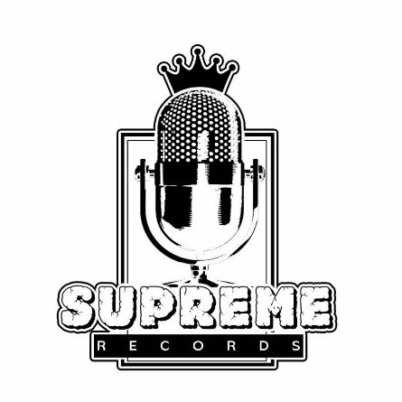 ULTIMATE SUPREME TEAM
