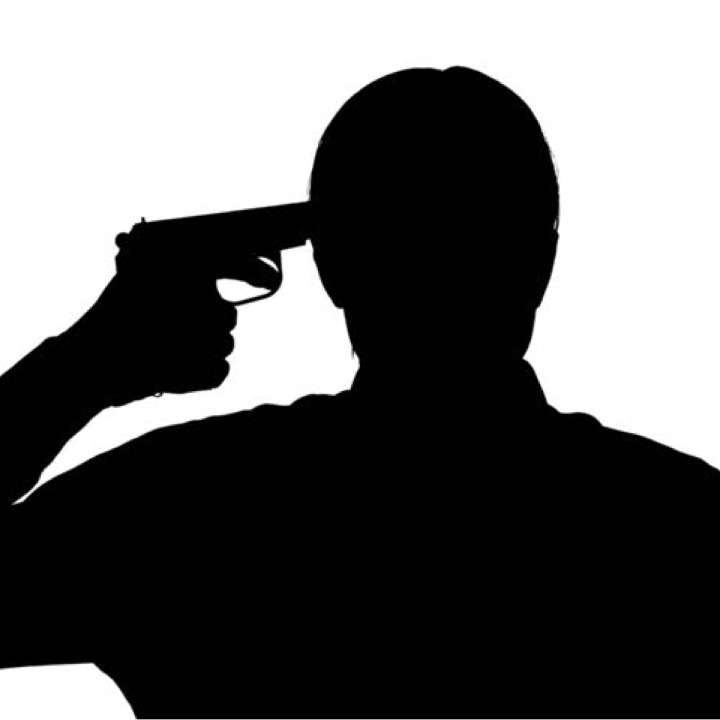 Лицо в которое выстрелит. Лицо в которое выстрелит. Лицо в которое выстрелит. Мужик с пистолетом. Парень с винтовкой.