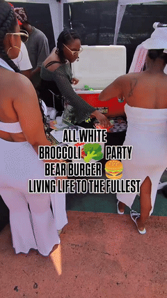 ALL WHITE 🤍 PARTY