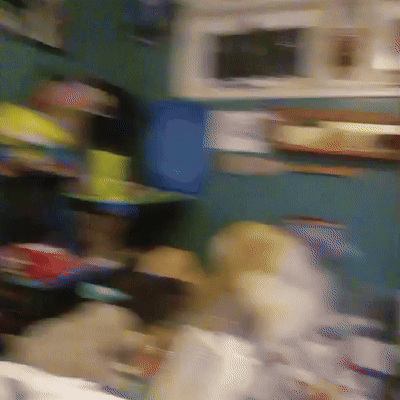 video-Come with me (02:04)