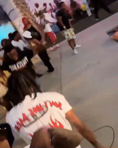 outside🔥🔥🔥