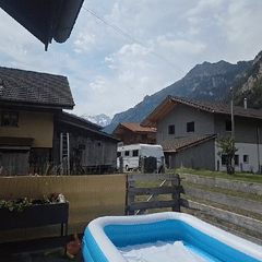 erst mal Wasser in Pool machen und genießen 