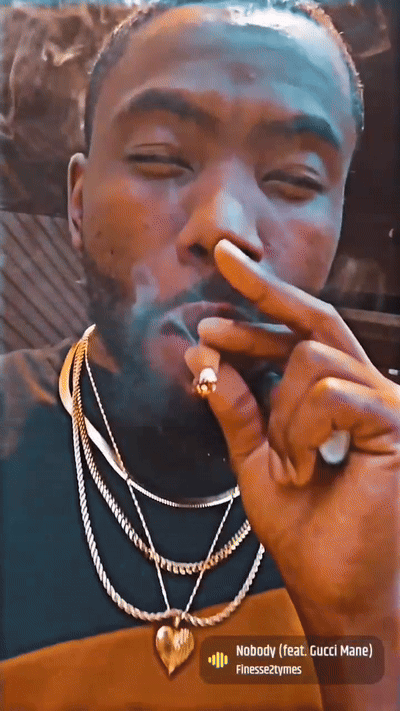 L0v3JoN3s615 💨💨💨💣