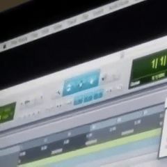 Breatheartist bars from industry talk in studio 