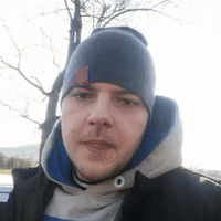 JESTEŚCIE TAM WARIATY?? POZDRO!!! 