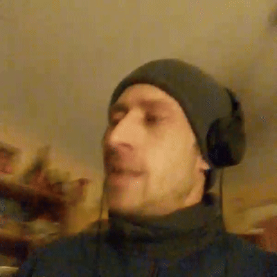 freestyler rock a microphone🎤