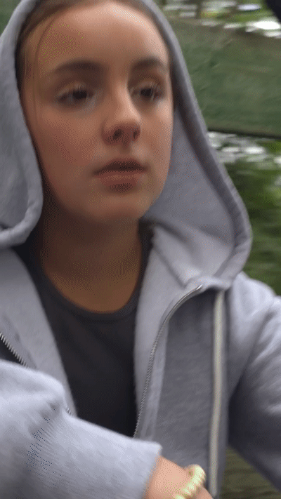 vidéoclip regarde mes yeux