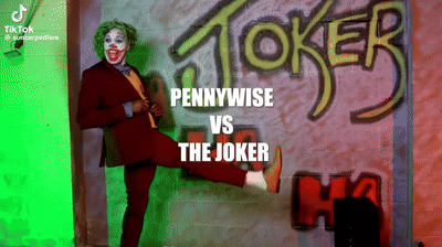 Pennywise VS The Joker (read👇🏻)