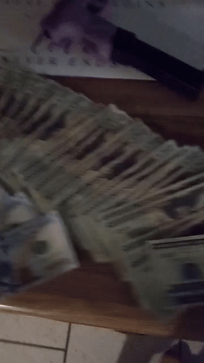 COUNT YOUR POCKETS
