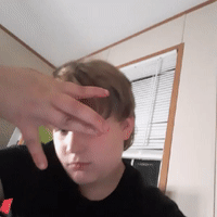 video-Bald (02:04)