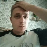Девочка в красном 