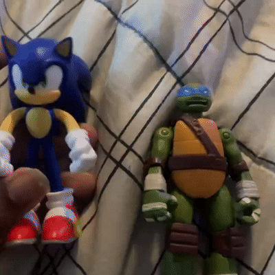 Sonic & Leo rap battle 