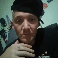 video-Listen (00:18)