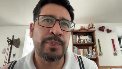 el tiempo pasa, ya no es hora prudente para decir más poemas. Trodos Canbol Rap