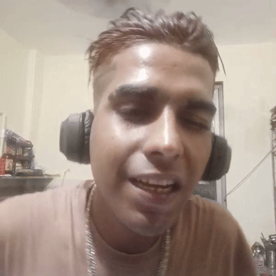 vah tum log Khush hun main jyada family ka video mein pahuncha public bus aise hi pyar dete raho love u janu