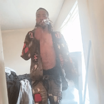 Sgmoney i get high i stay fly live