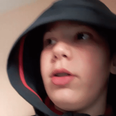 je revien 😈😈