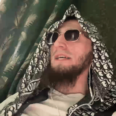 некоранованый король, я королев толкаю как пешек, братик это просто роль доиграю и съешь их